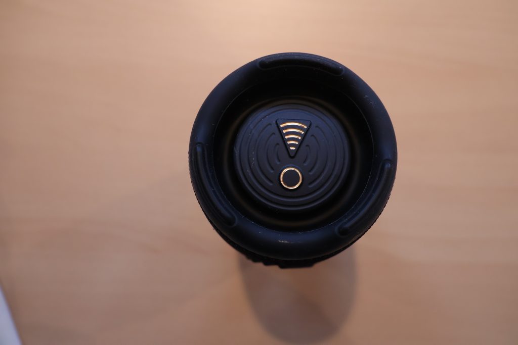 JBL Charge 5 Wifi Bluetooth-Lautsprecher Karton Seitenansicht