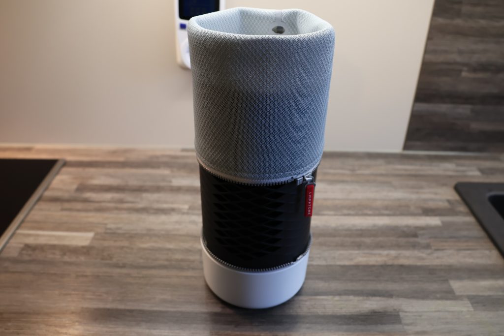Libratone Zipp 2 Bluetooth-Lautsprecher ausziehen