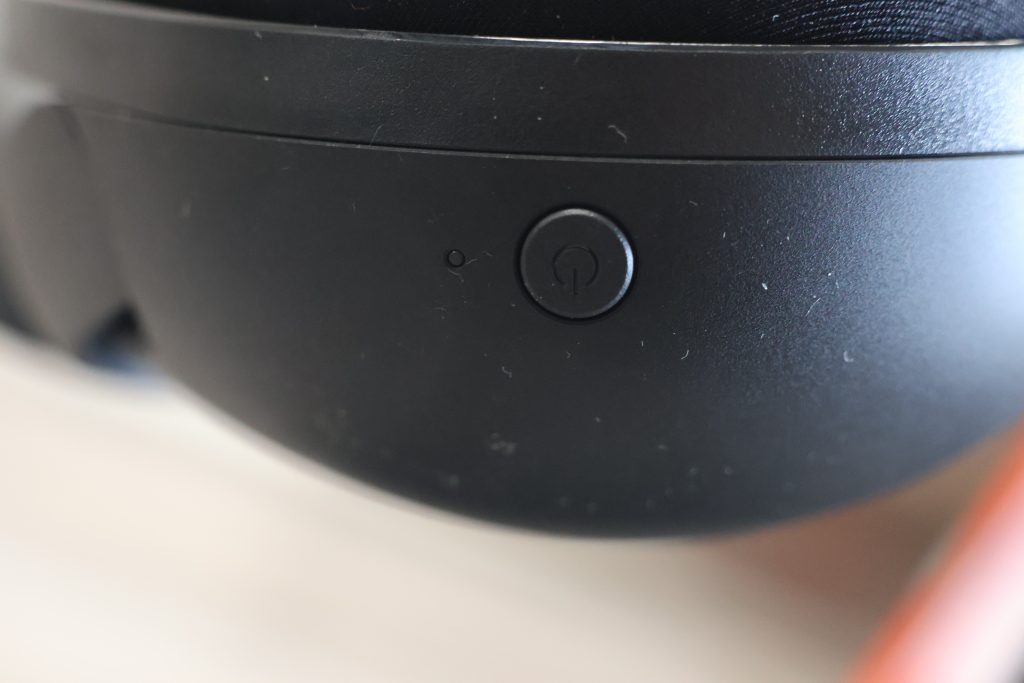 Sony Inzone H5 Gaming-Headset Einschalter