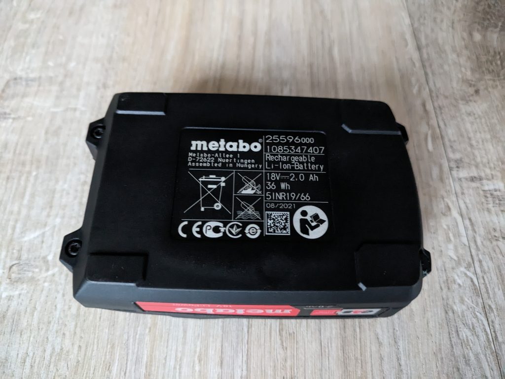Akku des Metabo BS 18 Akku-Bohrschraubers von unten