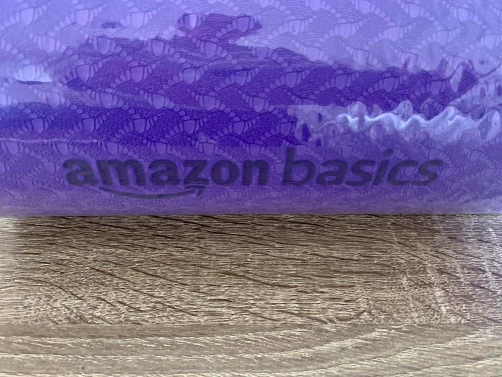 Amazon Basics ‎IR97503B-PL Yogamatte Logo Matte Nahaufnahme