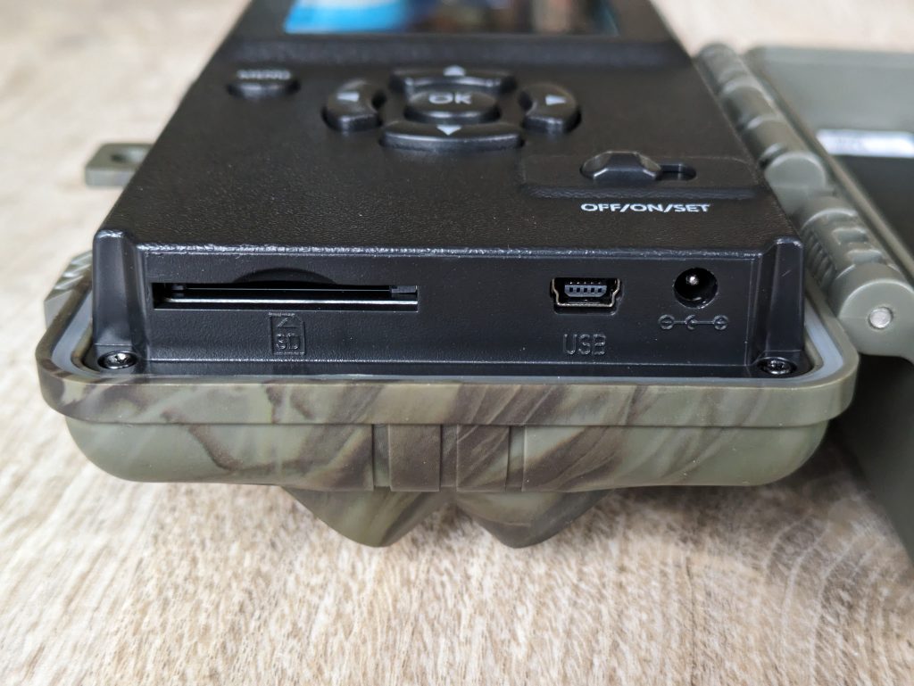 Anschlüsse und Modi der GardePro A3S Wildkamera