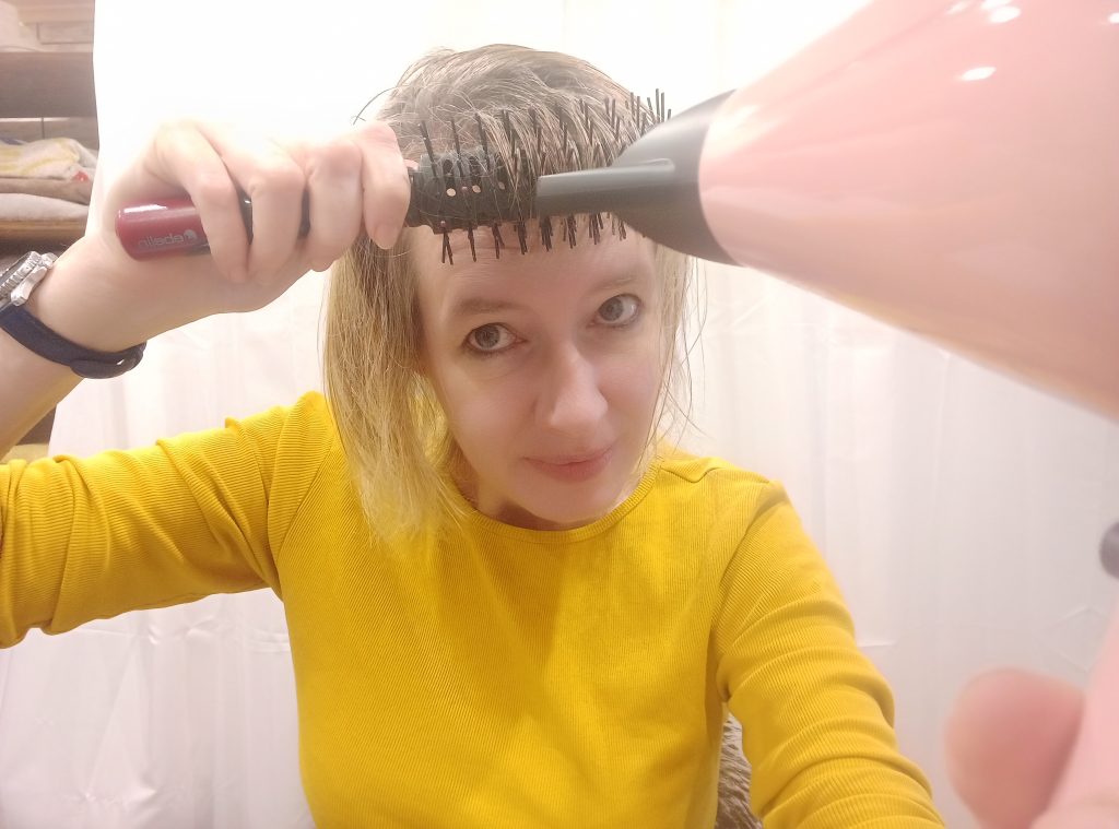 BaByliss 5337PRE Haartrockner, Pony föhnen mit Stylingdüse