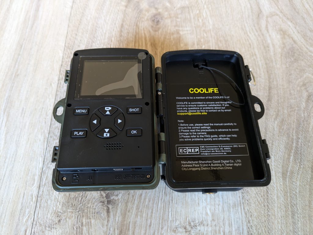 Coolife H881 Wildkamera geöffnet