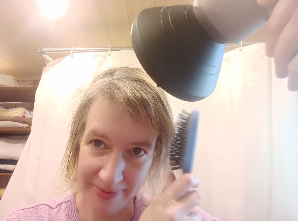 HappyGoo - Haartrockner, Haare föhnen mit dem Diffusor