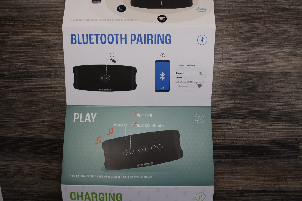 JBL Charge 5 Wi-Fi Anleitung offen