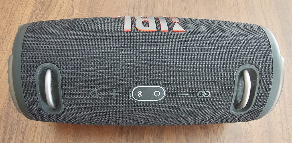 JBL Xtreme 3 Bedienelemente