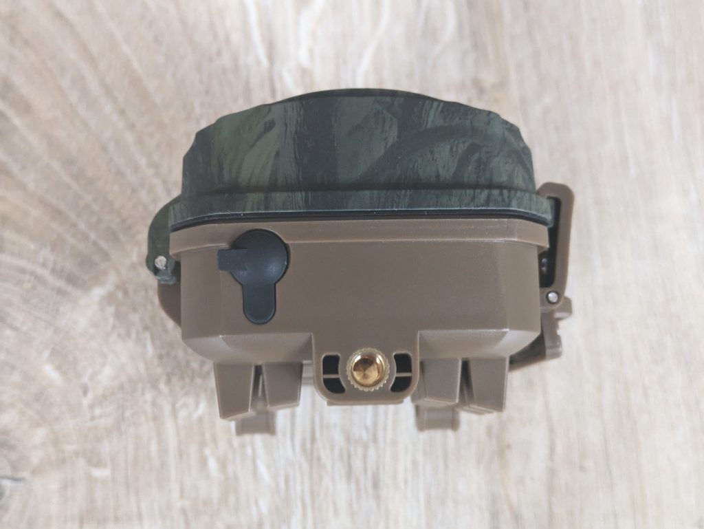 JOH Javelins M1 Wildkamera von unten