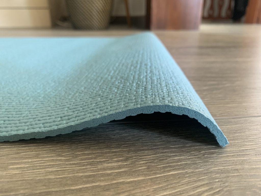 LILENO-SPORTS-Yogamatte Nahaufnahme Rand