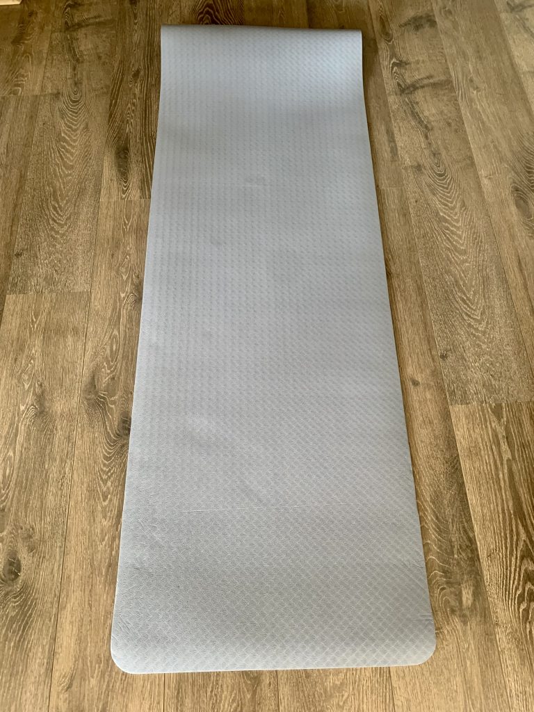 Oak & Tea Yogamatte auseinandergerollt