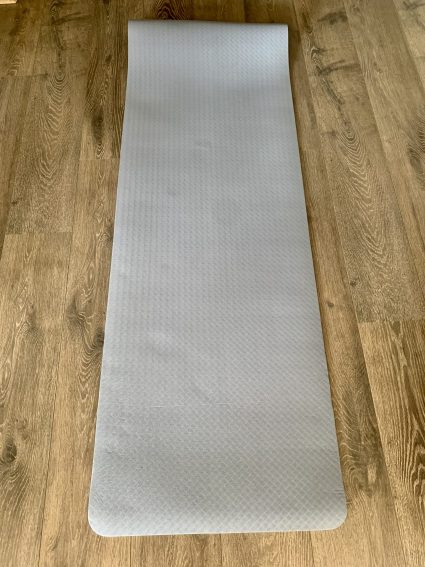 Oak & Tea Yogamatte auseinandergerollt