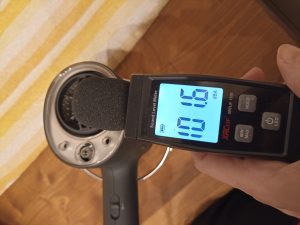 Panasonic EH-NA6OJ Haartrockner, Messen der Lautstärke in Dezibel