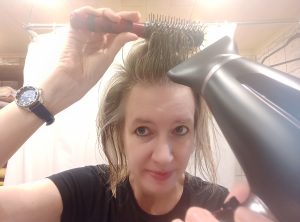 Rowenta x Karl Lagerfeld Haartrockner, Pony föhnen mit Stylingdüse 1