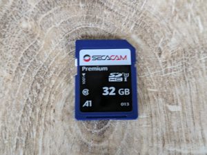 SD-Karte der SECACAM Wild-Vision Wildkamera, naansicht