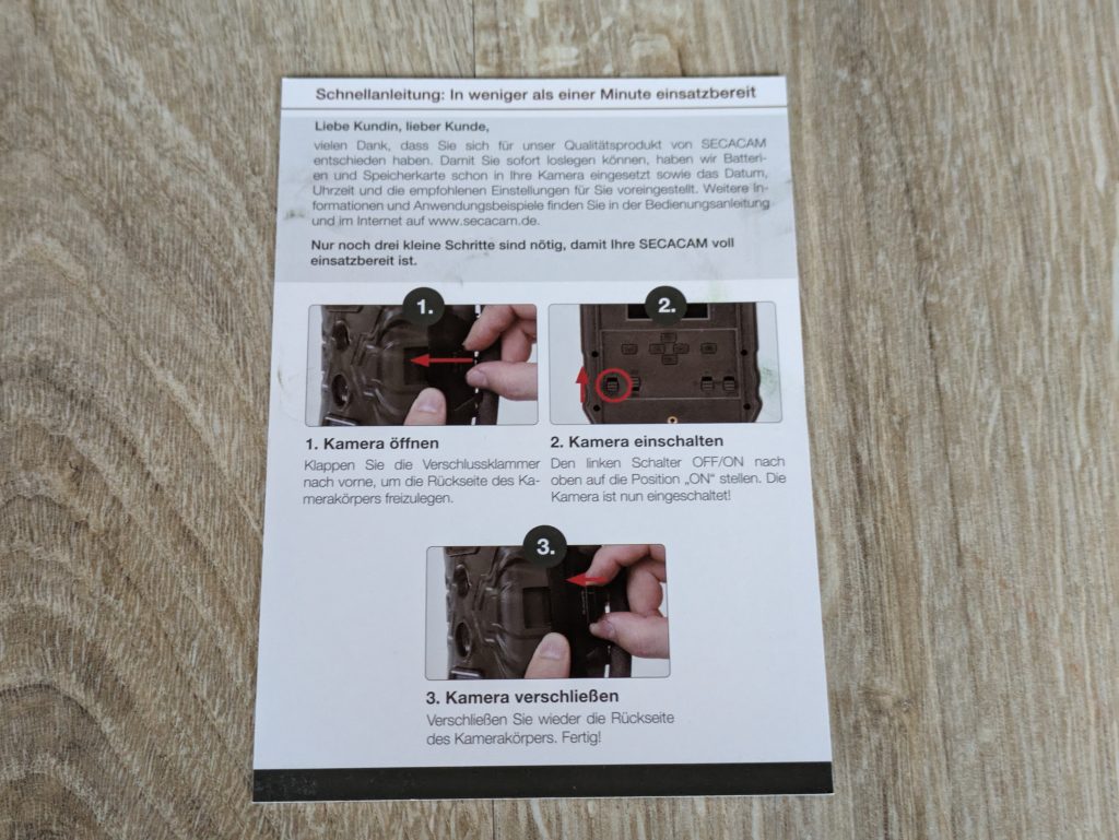 Schnellstartanleitung der SECACAM Wild-Vision Wildkamera, Vorderseite