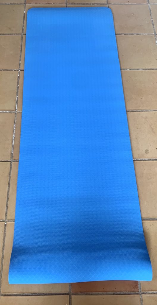 Sosila ‎HU-XI-201 Yogamatte ausgerollt