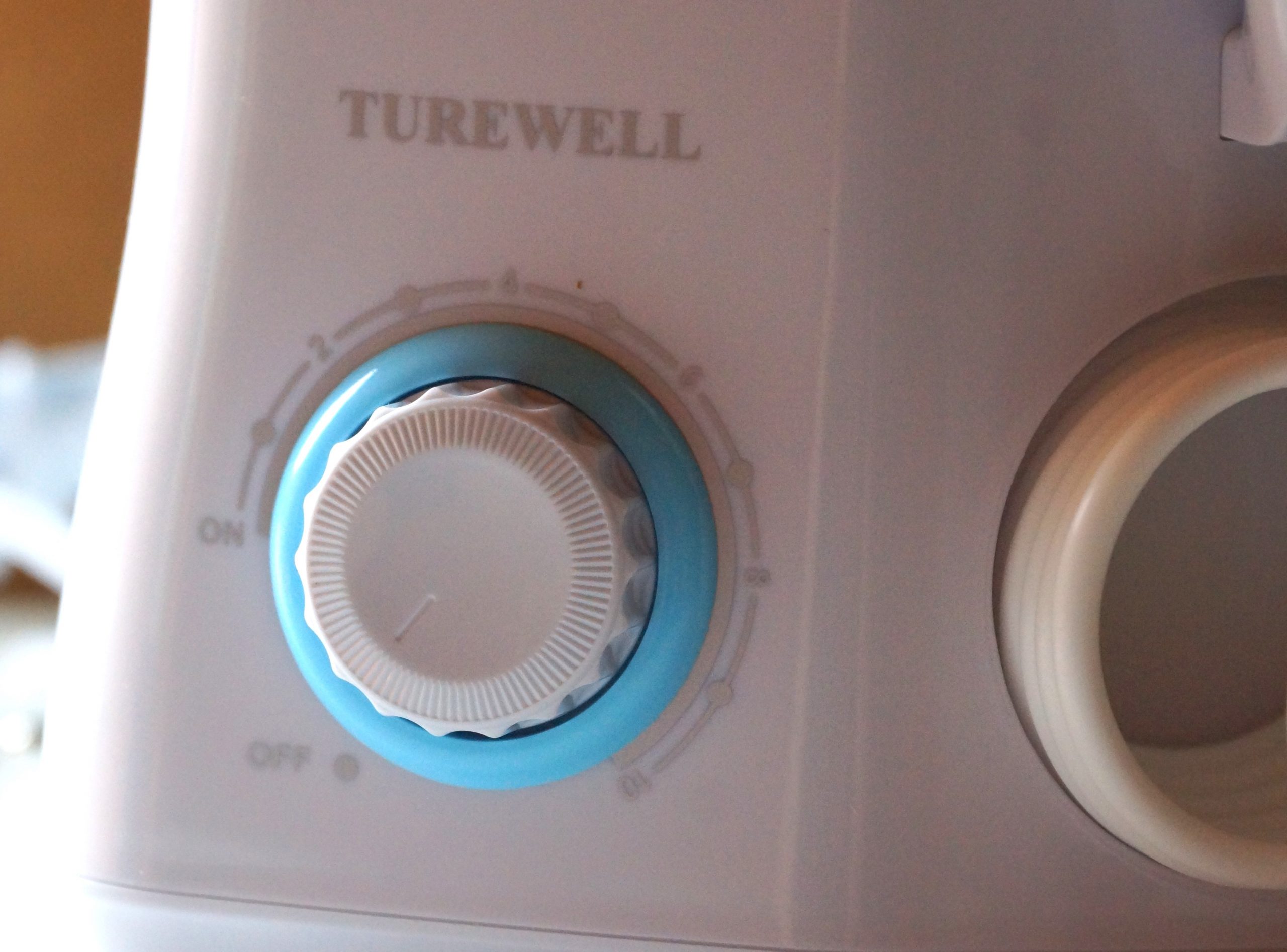 TUREWELL-Munddusche Ein-Ausschalter und Stufeneinstellung