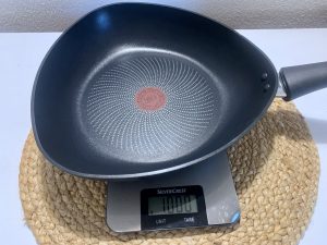 efal C26770 Start’Easy Triangle beschichtete Dreieckspfanne Gewicht