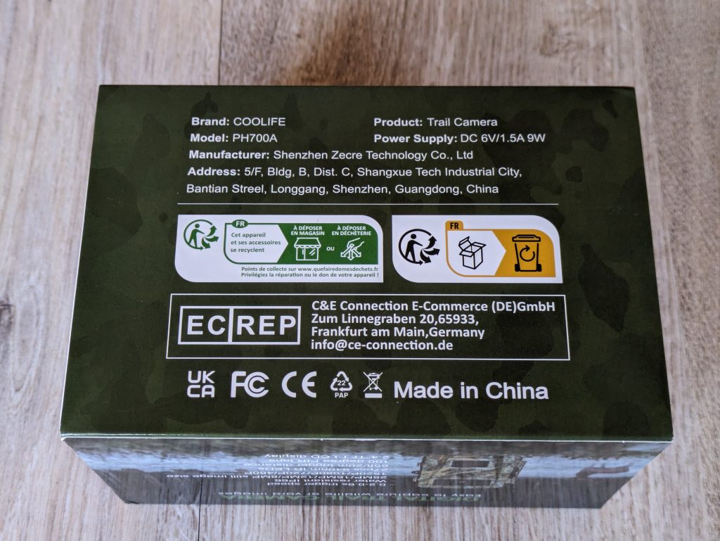 Verpackung der Coolife PH700A Wildkamera von unten