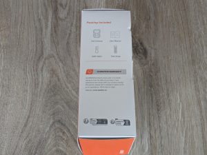 Verpackung der iZEEKER iG200 Wildkamera von der linken Seite