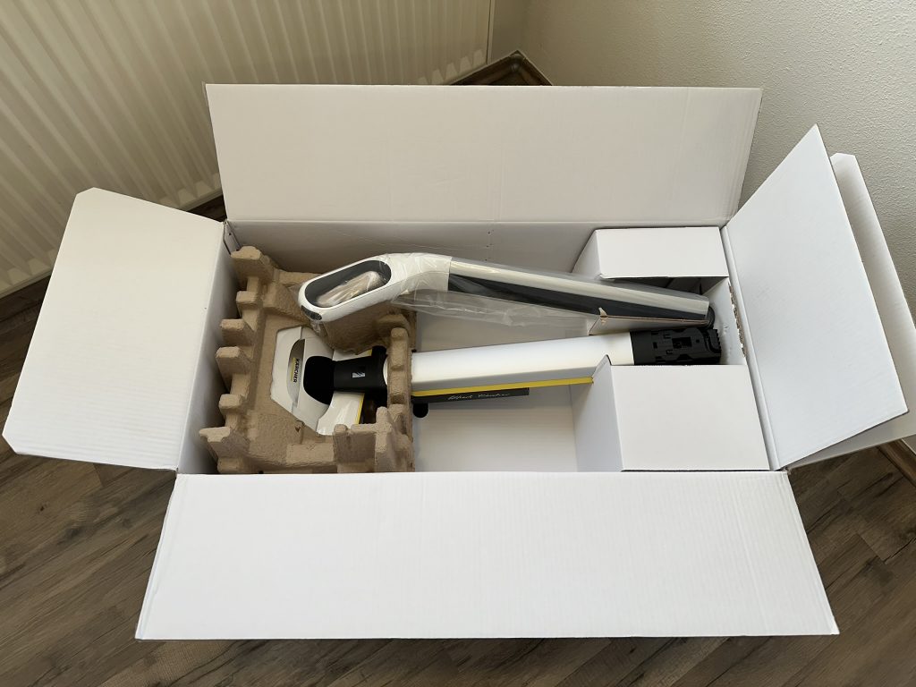 Verpackung des Kärcher FC7 Cordless Extra Hartbodenreinigers, zweites Bild