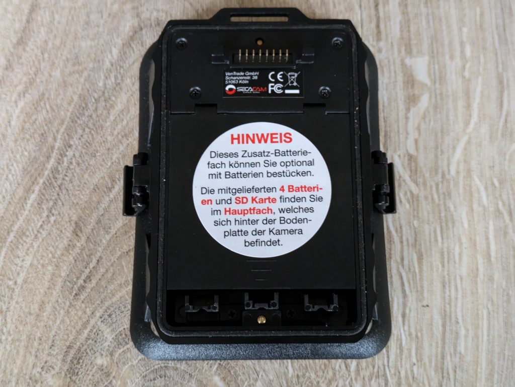 Zweites Batteriefach der SECACAM Wild-Vision Wildkamera, geschlossen
