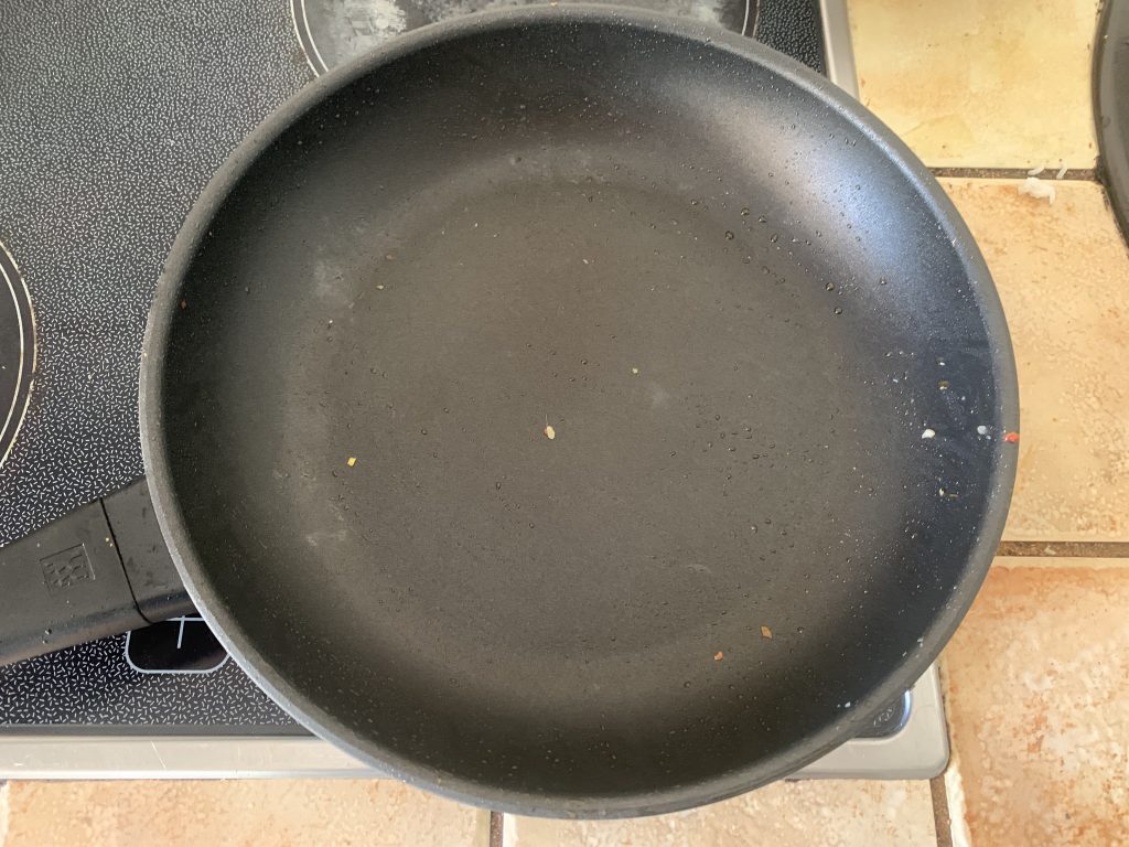 Zwilling Madura Plus beschichtete Pfanne nach dem Braten