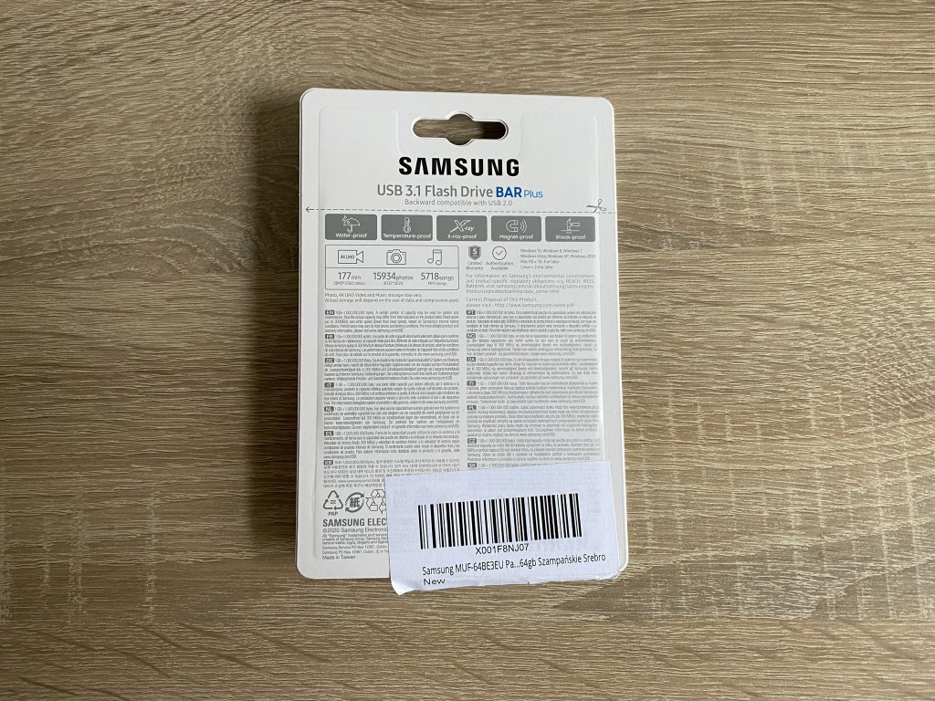 Samsung BAR Plus USB-Stick Verpackung Rückseite
