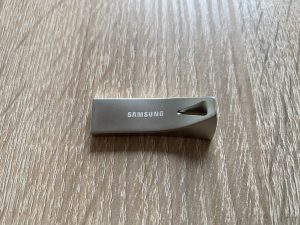Samsung BAR Plus USB-Stick Oberseite