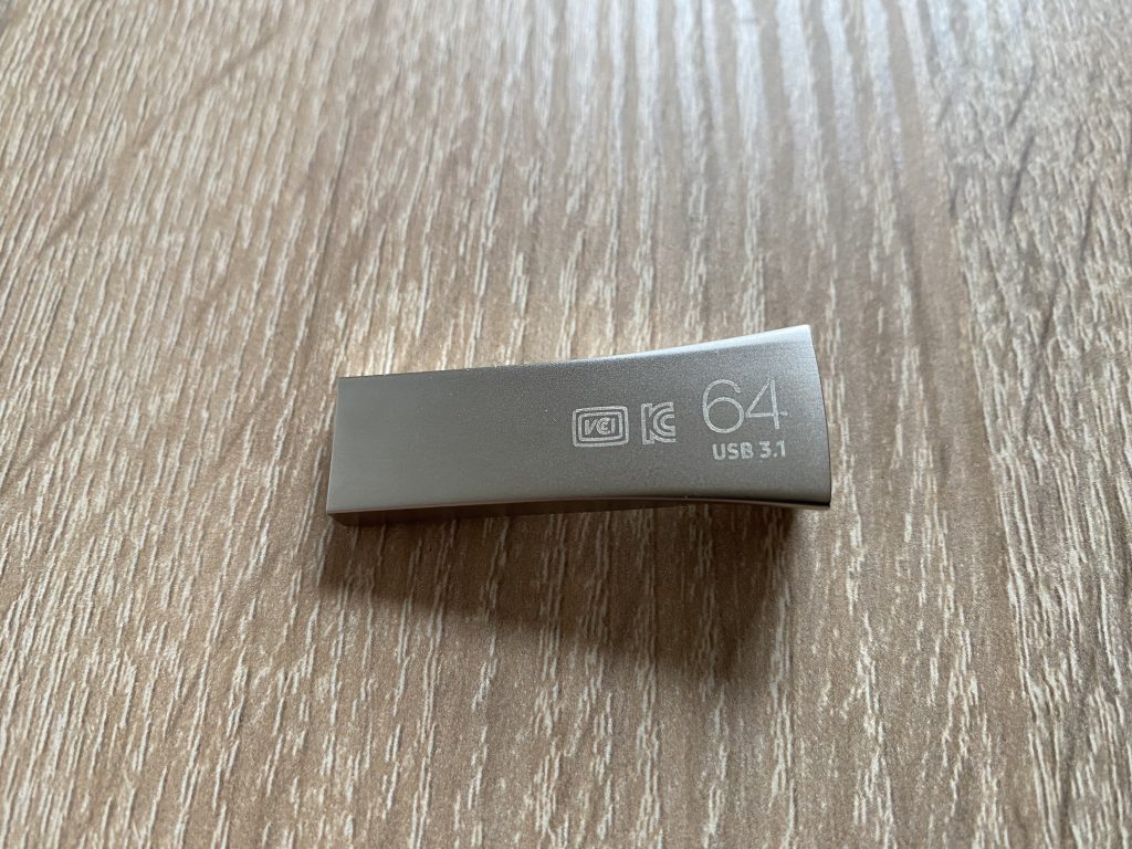 Samsung BAR Plus USB-Stick Unterseite