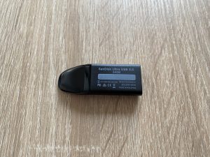 SanDisk Ultra USB-Stick Unterseite