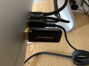 Intenso High Speed Line USB-Stick am Computer angeschlossen