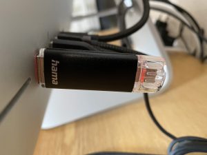 Hama Laeta Twin USB-Stick am Computer angeschlossen