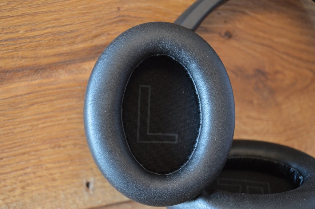 Anker Soundcore Q20i Over_Ear-Kopfhörer Hörmuschelpolster Detailansicht