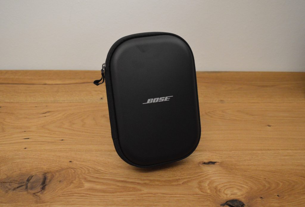 Bose QuietComfort Over-Ear-Kopfhörer Transportbox geschlossen