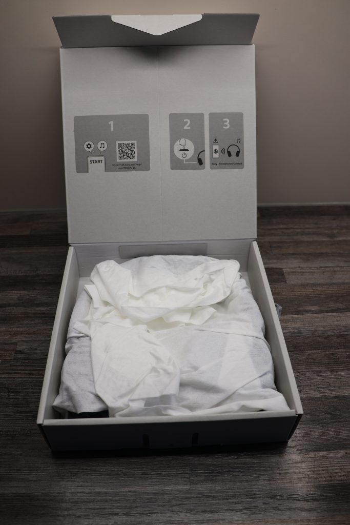 Sony WH-CH720N Over-Ear-Kopfhörer Umverpackung geöffnet