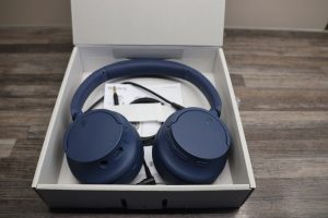 Sony WH-CH720N Over-Ear-Kopfhörer Umverpackung Inhalt