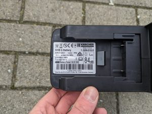 Akku-Anschluss des Kärcher KHB 6 Akku-Hochdruckreiniger in der Nahansicht