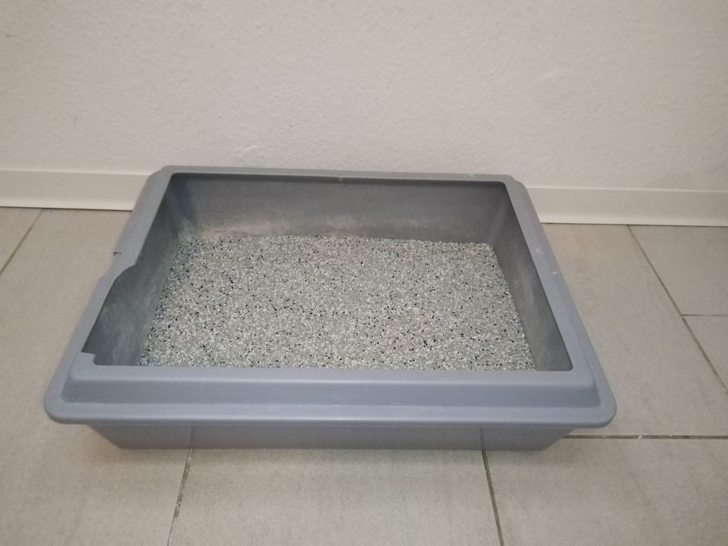 Biokats-Diamond-Care-Classic-Katzenstreu-vor-der-Benutzung
