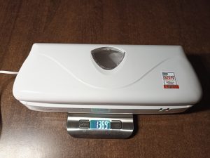 Clatronic FS 3261 Vakuumierer, Wiegen auf der Küchenwaage
