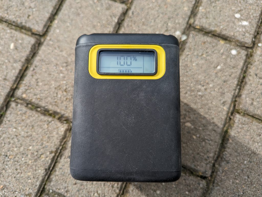 Display-Anzeige des Akkus des Kärcher K2 Akku-Hochdruckreinigers