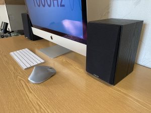 Edifier R980T PC-Lautsprecher am Computer 2