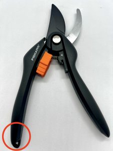 FISKARS SingleStep P26 Gartenschere