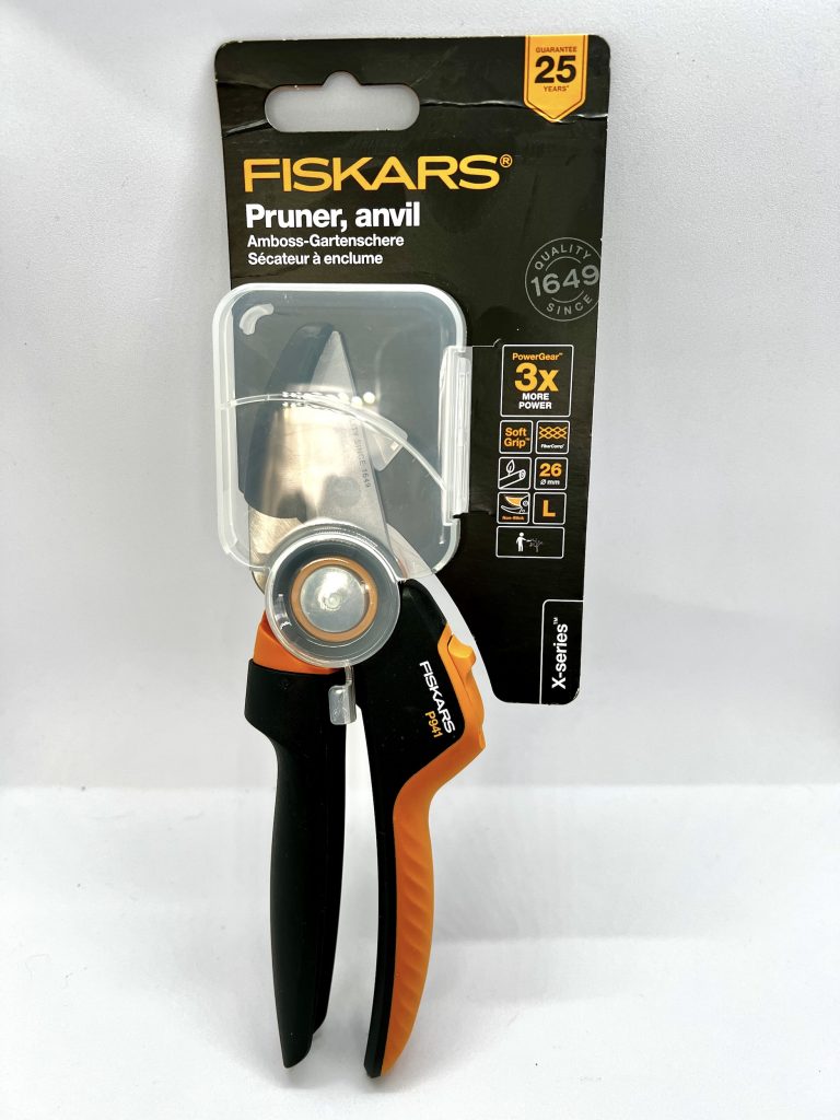 FISKARS P941 PowerGear Gartenschere in Originalverpackung