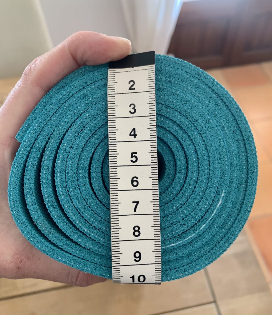JadeYoga Harmony Gymnastikmatte Durchmesser zusammengerollt