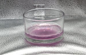 Listerine Total Care rote Flüssigkeit