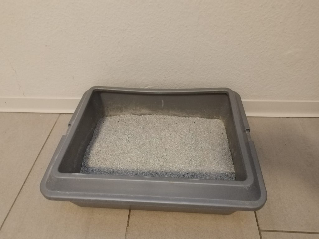 Lyra-Pet-Power-Ultra-Katzenstreu-vor-der-Benutzung