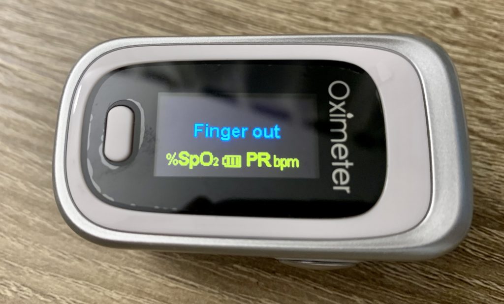 MOMMED Pulsoximeter eingeschaltet