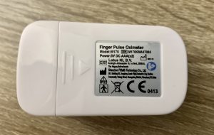 MOMMED Pulsoximeter von unten