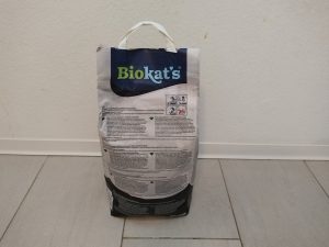 Verpackung-des-Biokats-Diamond-Care-Classic-Katzenstreu-von-hinten